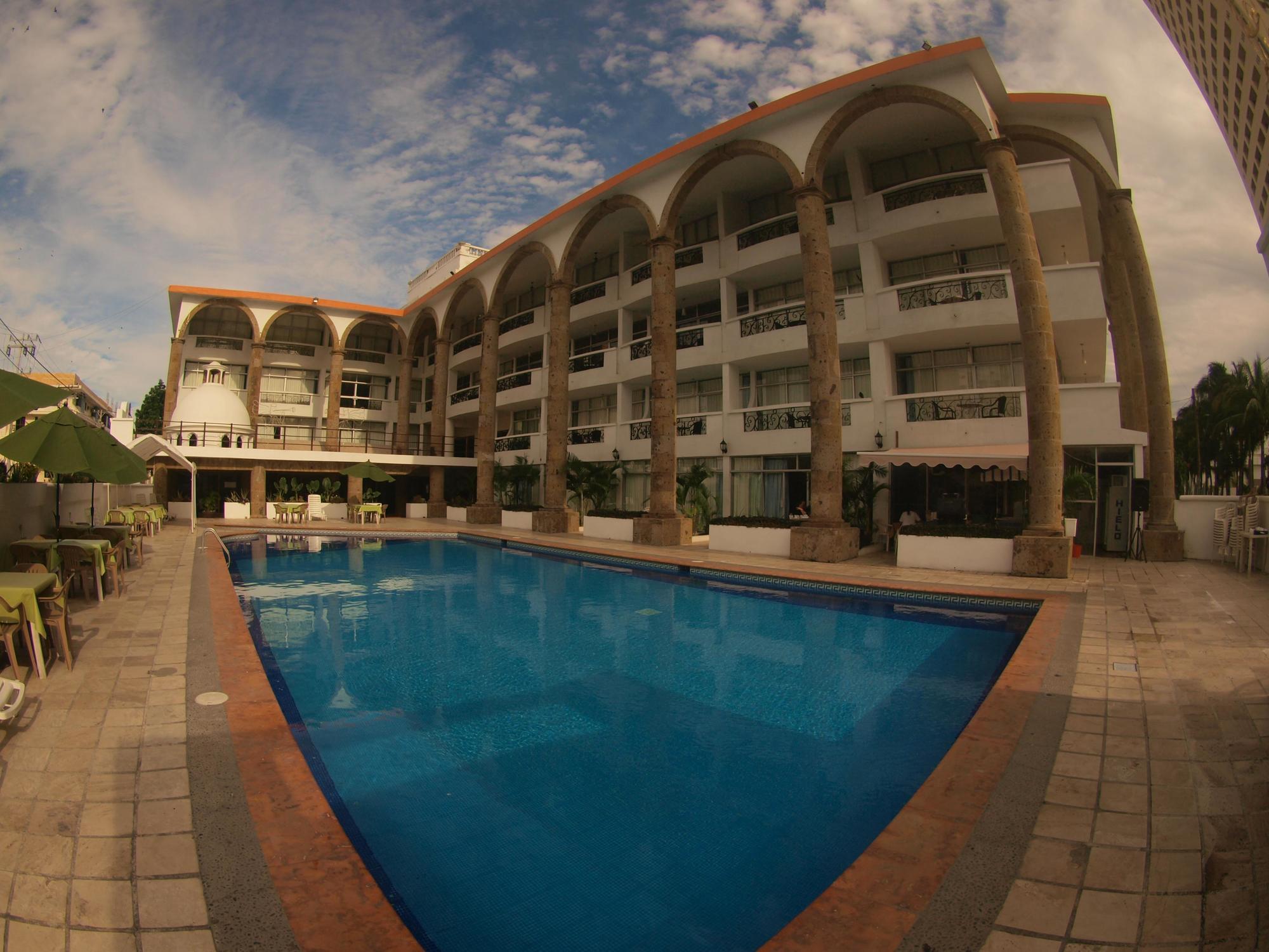 Solamar Inn Mazatlán Buitenkant foto
